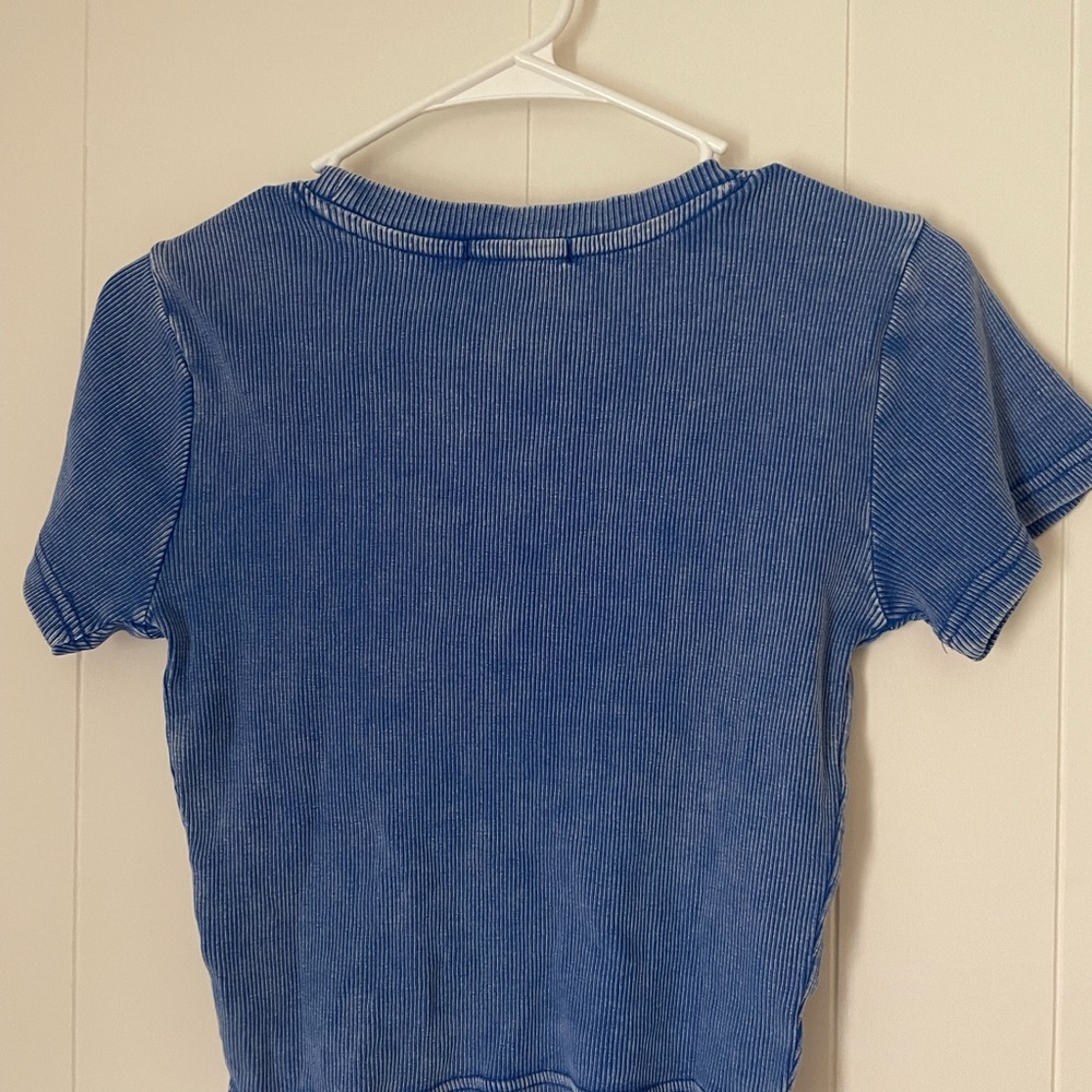 Forever 21 Top - Picture 3 of 3